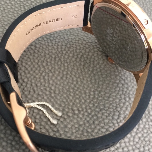 🆕 Coach Black Leather Band Rose Gold Watch - Picture 7 of 9